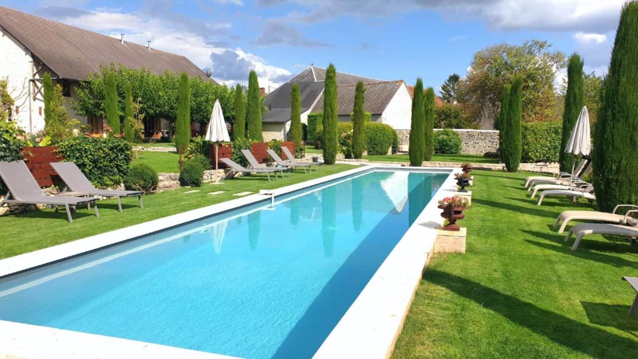 Les Loges De Saint Eloi Bed & Breakfast Pontlevoy Exterior photo