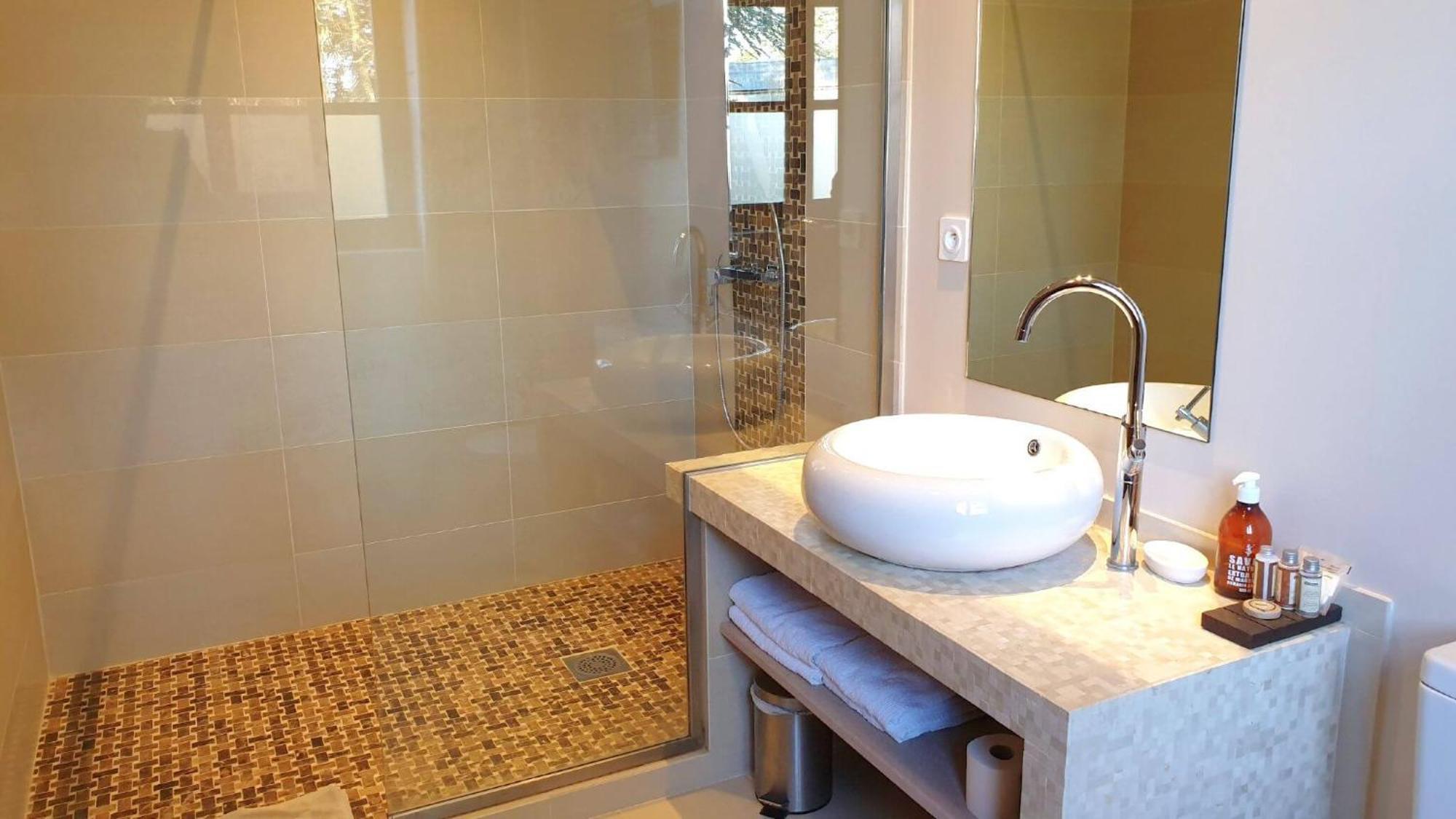 Les Loges De Saint Eloi Bed & Breakfast Pontlevoy Room photo
